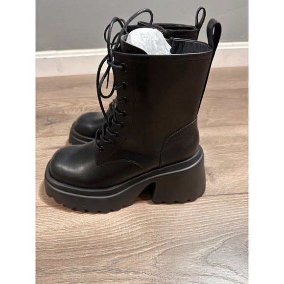 Cider NWT Chunky Block HeelFaux Leather Chelsea Boot 6 - Picture 4 of 12